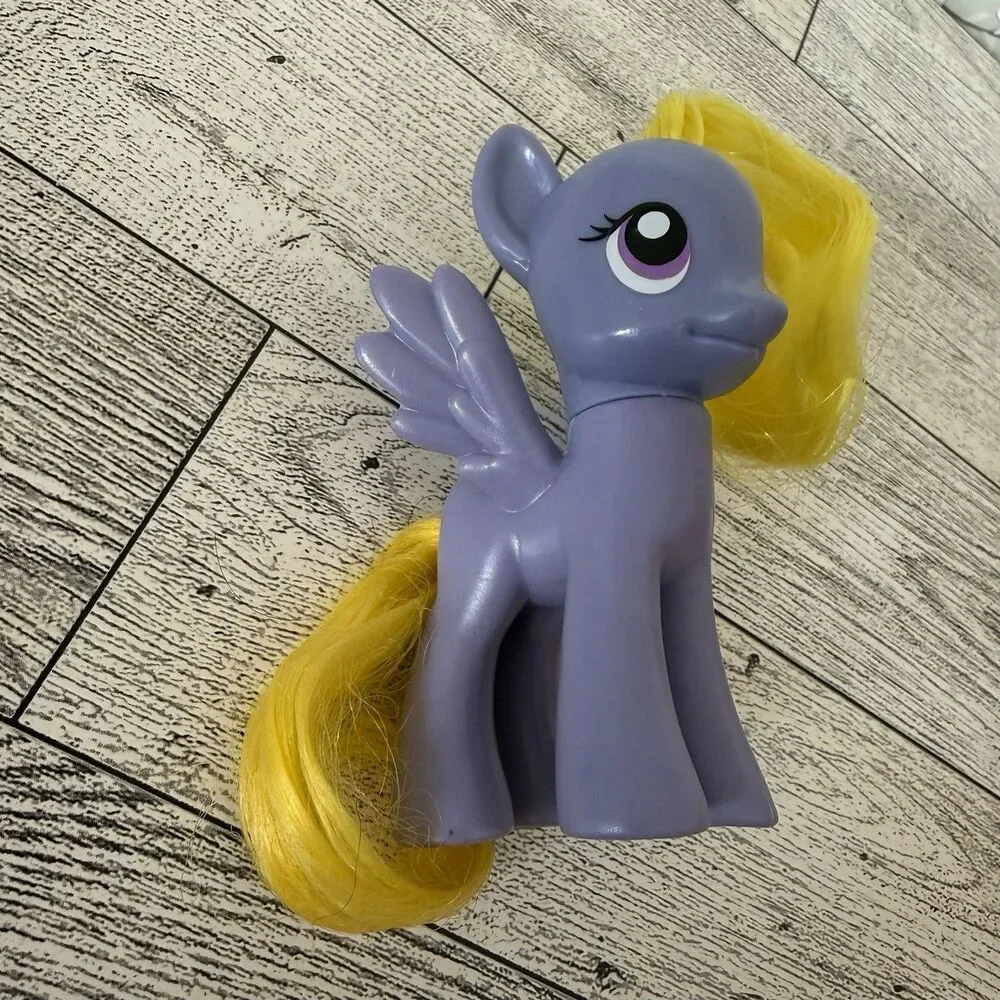 G4 My Little Pony Friendship is Magic Lilly Blossom ~ Hasbro 2010